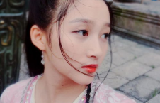 大话娱乐吃瓜美少女是谁,吃瓜美少女的真实身份大揭秘