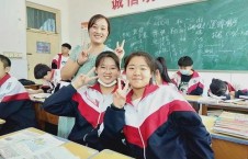 想进娱乐圈吃瓜的文案